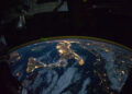L'Italia vista dallo Space Shuttle attraccato alla ISS. Credits: NASA.
