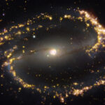 Immagine della galassia a spirale NGC 1300. Credit: ESO/ALMA (ESO/NAOJ/NRAO)/PHANGS