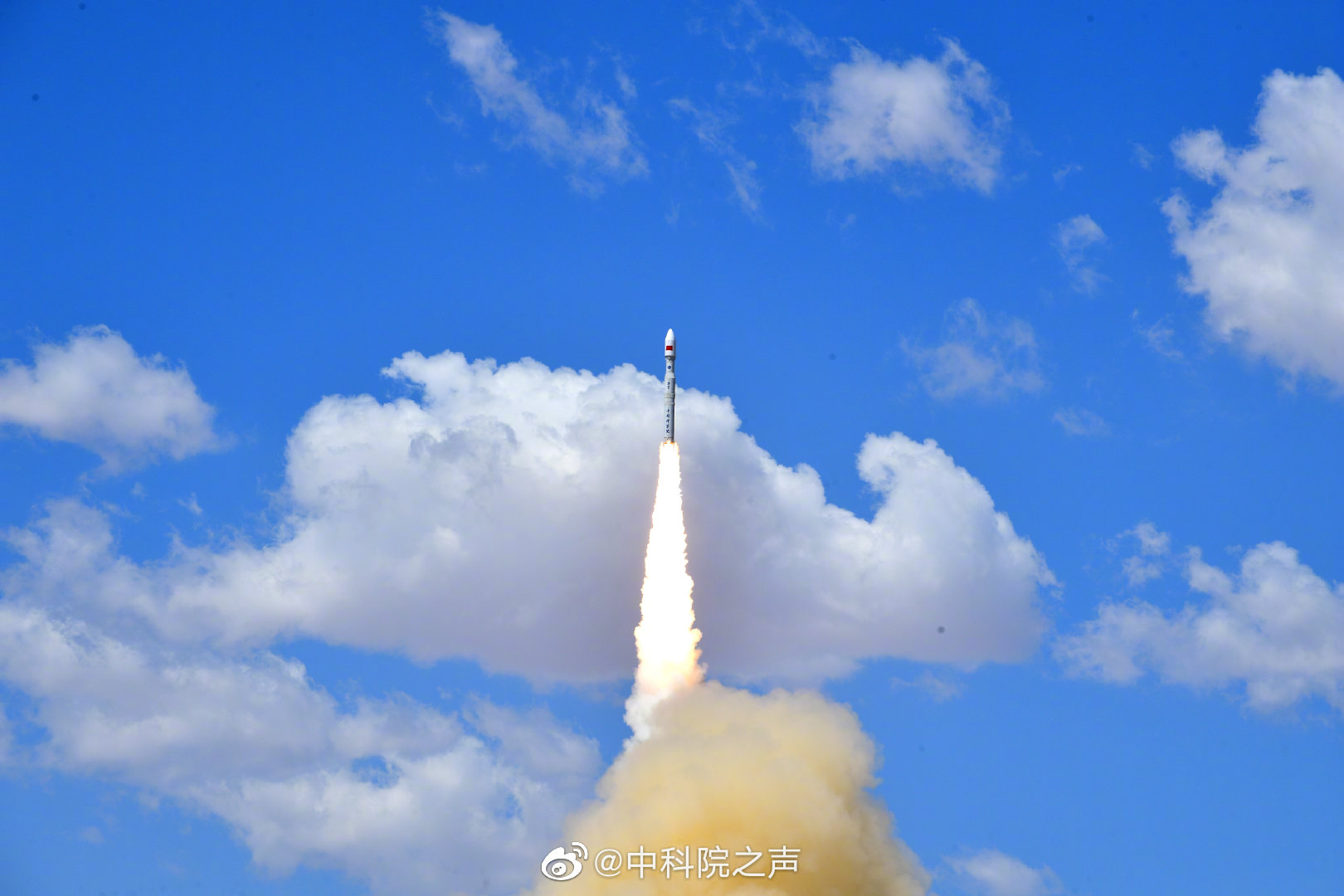 Lijian-1 in fase di lancio