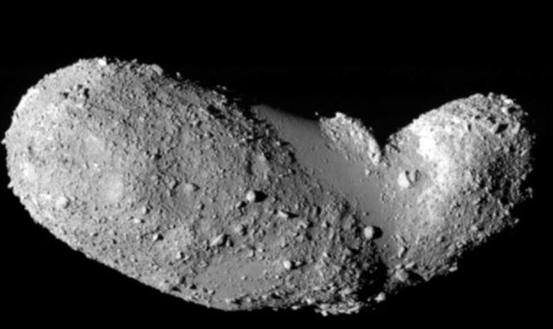 L'asteroide Itokawa è un esempio di rubble-pile. Credits: ISAS/JAXA, CC BY 4.0