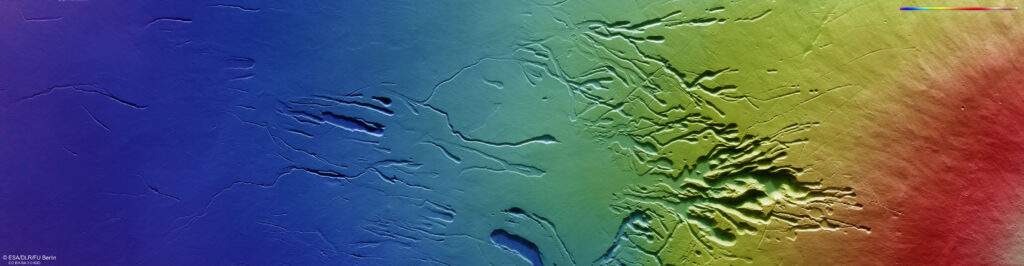 Topografia di Ascraeus Mons