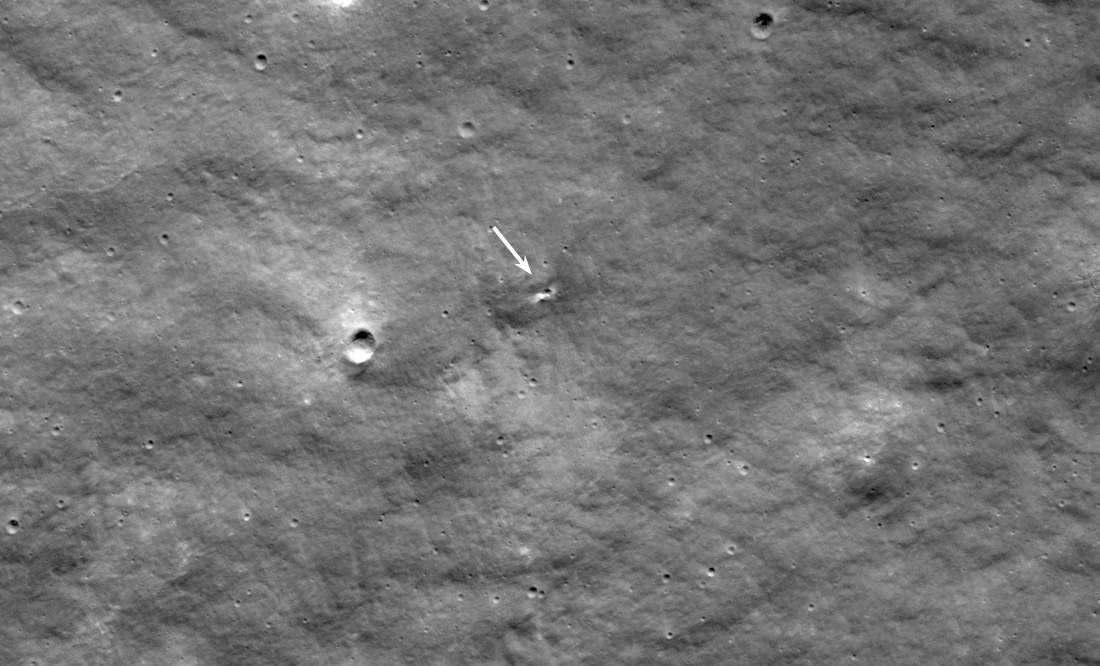 Il cratere da impatto di Luna-25 sulla Luna.