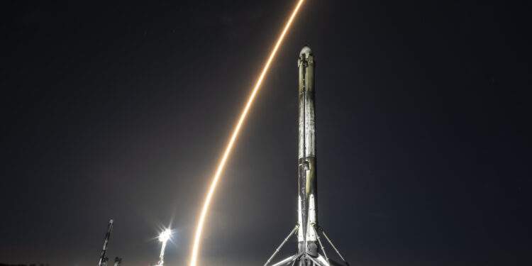 falcon heavy booster