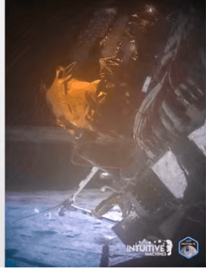 Il lander Nova-C Odysseus inclinato sulla Luna.