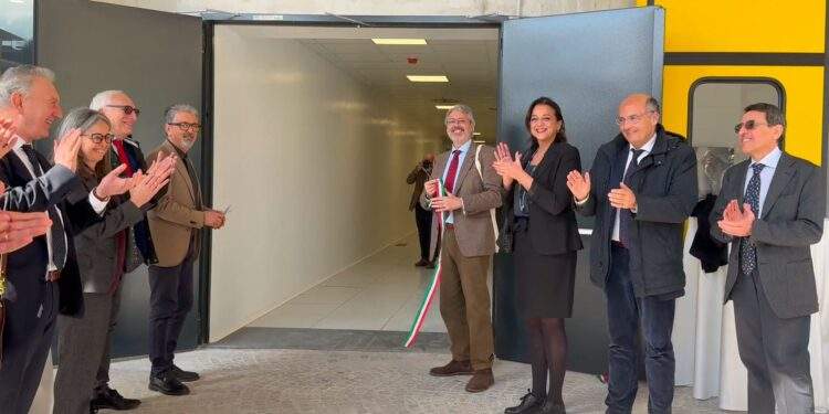 Inaugurazione dei nuovi laboratori PLANET e AIL presso l'Università di Napoli Federico II, il 24 febbraio 2025.