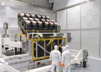 Installazione di 24 dei 26 telescopi della missione PLATO dell?ESA completata, presso OHB in Germania. Credits: ESA – P. Sebirot