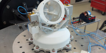 Il payload europeo MPAc (MoonLIGHT Pointing Actuator) che volerà sulla Luna a bordo della missione IM-3. Credits: ESA/P. Firme