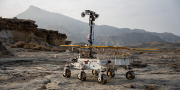 Charlie, prototipo del futuro rover europeo Rosalind Franklin, costruito da Airbus e utilizzato per test sul campo nel deserto. Credits: Airbus